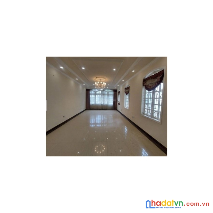 Bán nhà nguyễn văn cừ, long biên, 47m, 4 tỷ, oto đỗ cửa, nhà mới ở luôn,