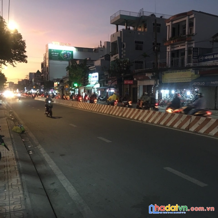 Nhà mặt tiền đường kinh doanh 2 tầng, huỳnh tấn phát, q7, gần 380m2, chỉ 46 tỷ