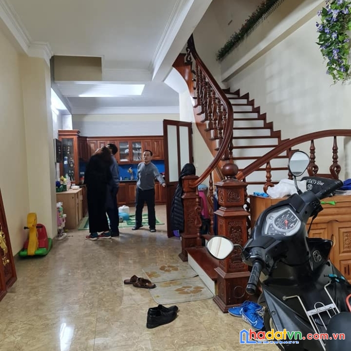 Bán nhà tái định cư ngũ hiệp 4 tầng