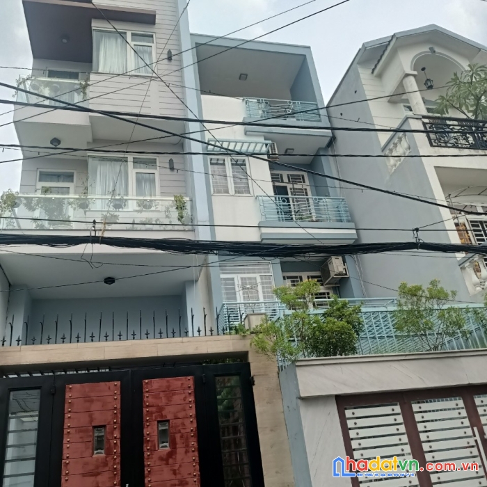 Bán nhà bulding hẻm xe hơi phạm văn chiêu,4 tầng 50m2 ngang 4.5m, nhỉnh 4 tỷ
