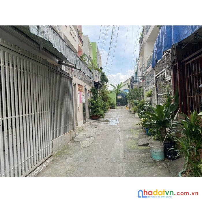 Bán nhà lê trọng tấn,dtsd 64 m2 , 2 tầng, 2 tỷ 9