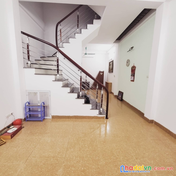 Bán nhà lê quang đạo kinh doanh, ngõ nông 45m2  4 tầng 4 tỷ