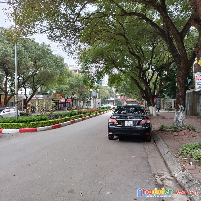 Mặt đường đôi văn quán, lô góc, kinh doanh, plo, gần hồ, 65m2, 5t, nhỉnh 15 tỷ.