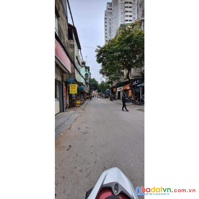 Bán đất  mặt  phố  phú lương, 52 m2, 3 ô tô tránh, kinh doanh đỉnh  cao , giá 4.65  tỷ.