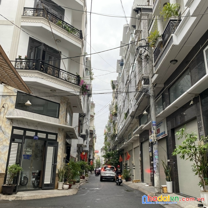 Bán nhà hoàng bật đạt, tân bình, đường nhựa 8 m, 77 m2, 3 tầng, 7 tỷ 4