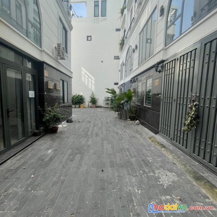 Nhà hxh lê quang định, khu phân lô, an ninh, 5 tầng, 4pn, chỉ 7 tỷ 900