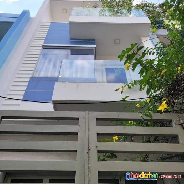 Nhà q6, hxh tránh thông, sát kinh dương vương, vòng xoay phú lâm, tặng hết nội thất cao cấp,
