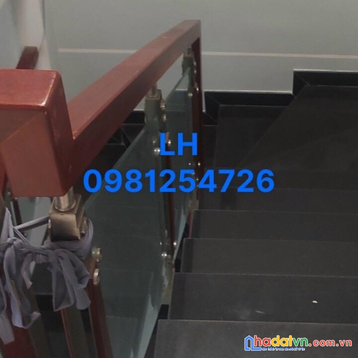 Cần bán gấp chủ giảm tiêp 50 triệu còn thương lượng
vơi ai có thiên chí mua nhà đht 06 p tân hưng