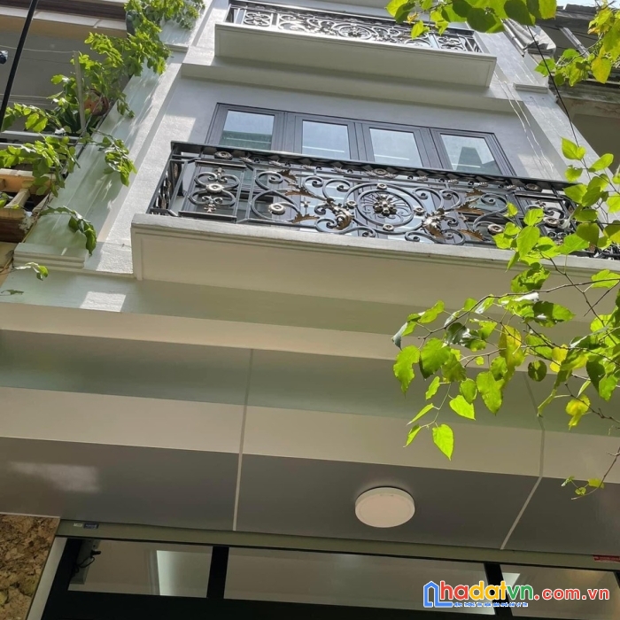 Cần bán gấp nhà mặt -phố hoàng mai -60mx6 tâng, mặt tiền 5,5m giá 9 tỷ