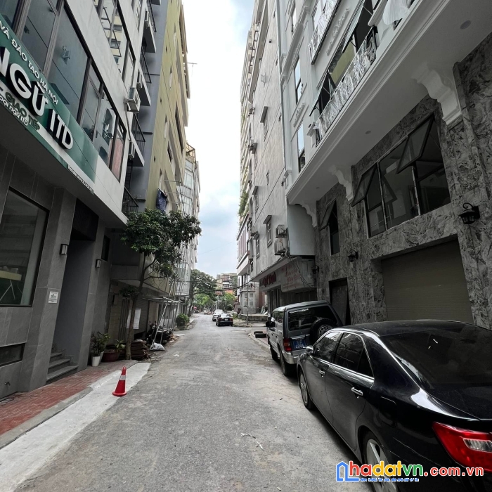 Cần bán nhà long biên, ô tô tránh, kinh doanh 70m 5 tầng, nhỉnh 7 tỷ.
