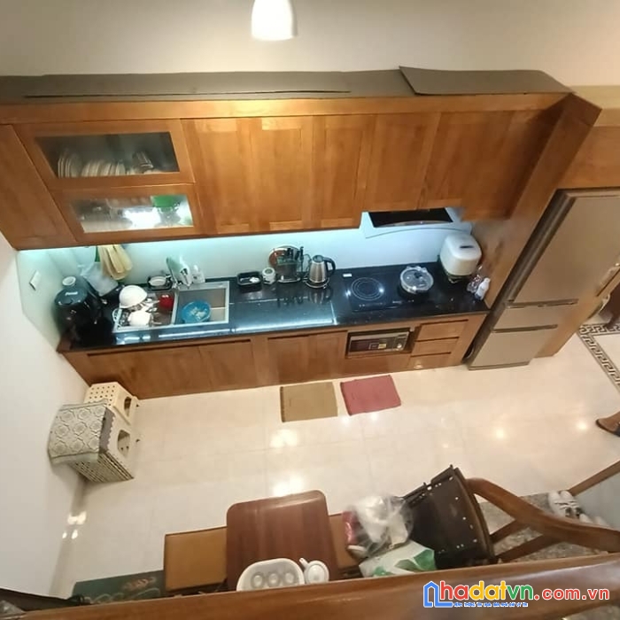 Bán đất tặng nhà  phố nguyễn văn cừ, long biên. 82m2, giá 5.6 tỷ, thông ra nguyễn sơn, sống quá