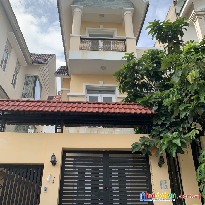 Biệt thự mini 3 tầng 120m2, trịnh quang nghị quận 8 giá 8.7 tỷ