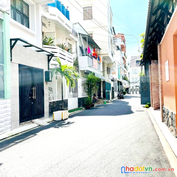 Vỡ nợ, bán gấp nhà hẻm 1025 cmt8 tân bình, 49m2, khu cư xá tự do, nhỉnh 6 tỷ