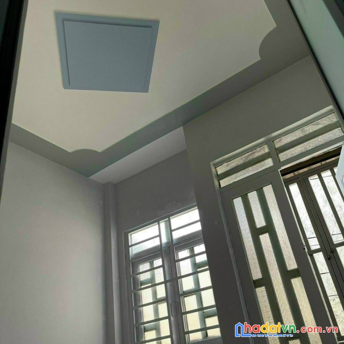 Nhà đẹp, bành văn trân, 3.1 x 6.5m, chỉ 2.7 tỷ, tân bình, 2pn.