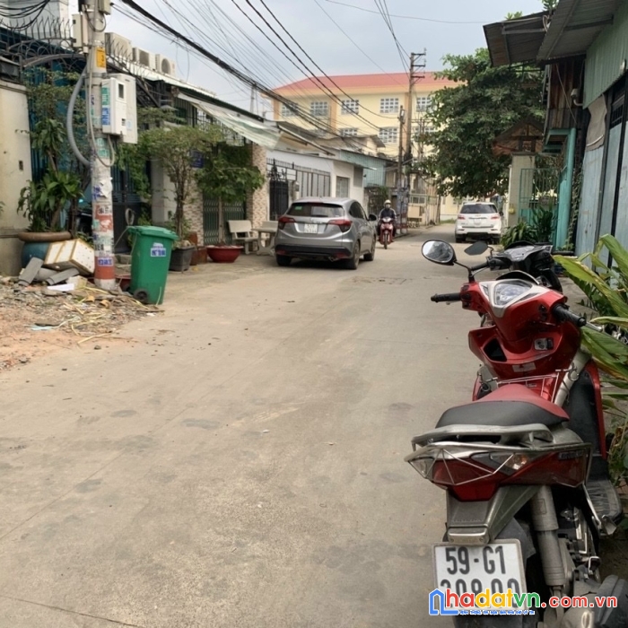 Cần bán căn nhà hẻm xe hơi vị trí đẹp tại tân thới nhất- quận 12
