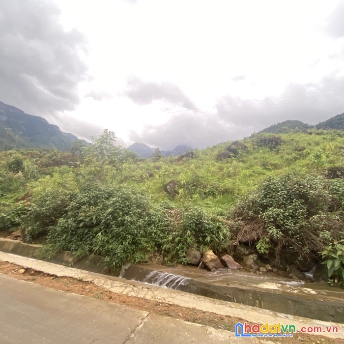 Bán mảnh đất view thung lũng đẹp thích hợp xây homestay