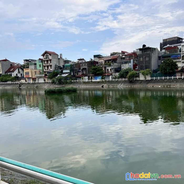 Bán nhà view hồ, kinh doanh, long biên, giá nhỉnh 19 tỷ