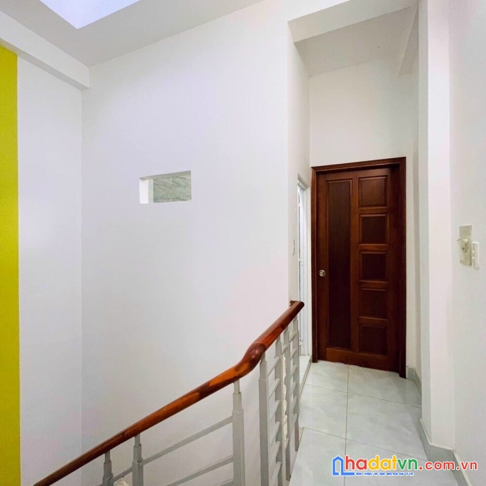 Nhà đẹp, 3.5 x 12m, 5.4 tỷ, 2 lầu, 6/ lê thúc hoạch, tân phú