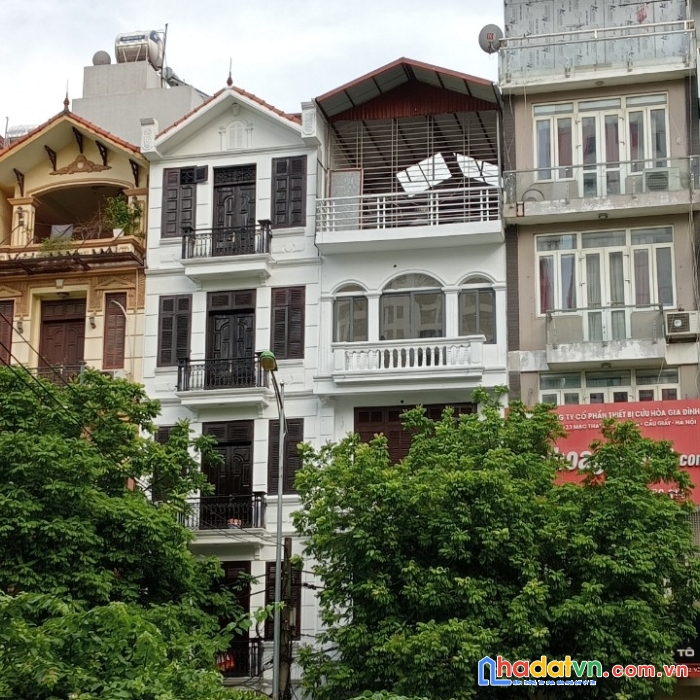 Nhà đẹp phố trung kính, trung tâm cầu giấy, 75m2, 6tầng, mặt tiền 6,5m, giá 16tỷ. 933705193