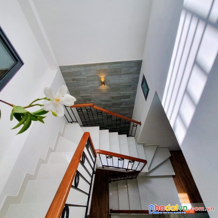 Bán gấp nhà kiệt ô tô gằn biên   liên chiểu _ đà nẵng – dtxd 160m2 chỉ 3ty3