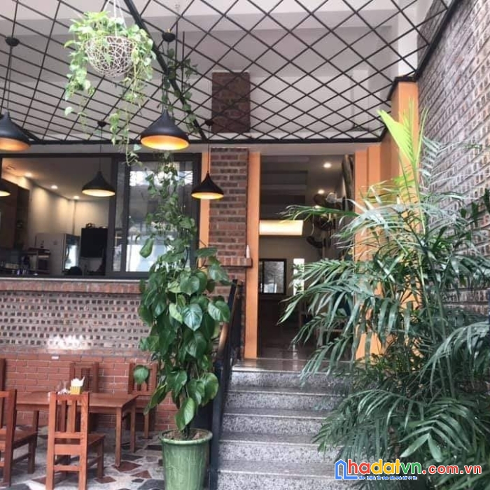 Bán nhà lạc long quân 120m2 mặt tiền 6m, giá 28 tỷ, vỉa hè kinh doanh, ô tô tránh, 0563263888.