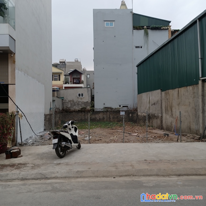 Bán đất nguyễn lam 49m2 chỉ 3,5 tỷ, tặng nhà cấp 4 đi kèm, ô tô tải đỗ cửa, vị trí đẹp