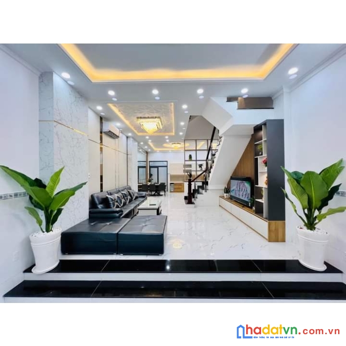 Bán nhà huỳnh tấn phát, 80m2, ngang 5m, giá 8,8tỷ, kdc dân trí cao, oto ngủ