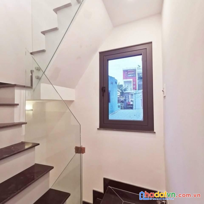 Bán nhà hẻm xe hơi tân hòa đông bình tân 5 tầng btct nhỉnh 3 tỷ