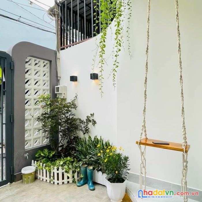 Gò vấp - hẻm xe hơi đỗ cửa và quay đầu (hẻm 6m), chỉ nhỉnh 100tr/m2, hàng đặc biệt và hiếm, cách