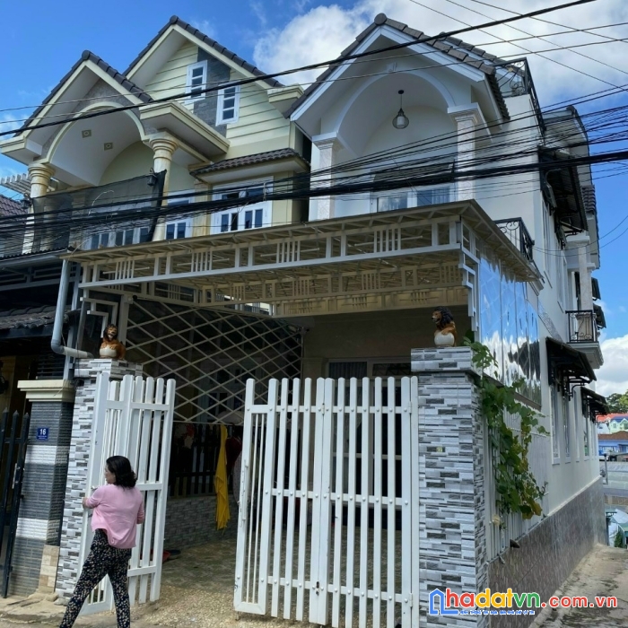 Cần bán nhà đẹp đường nguyễn hữu cầu phường 12, tp. đà lạt giá 7 tỷ