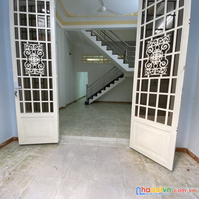 Nhà bán hxh -phú thọ hòa- 54m2 - 2 tầng - giá chào 5.1 tỷ