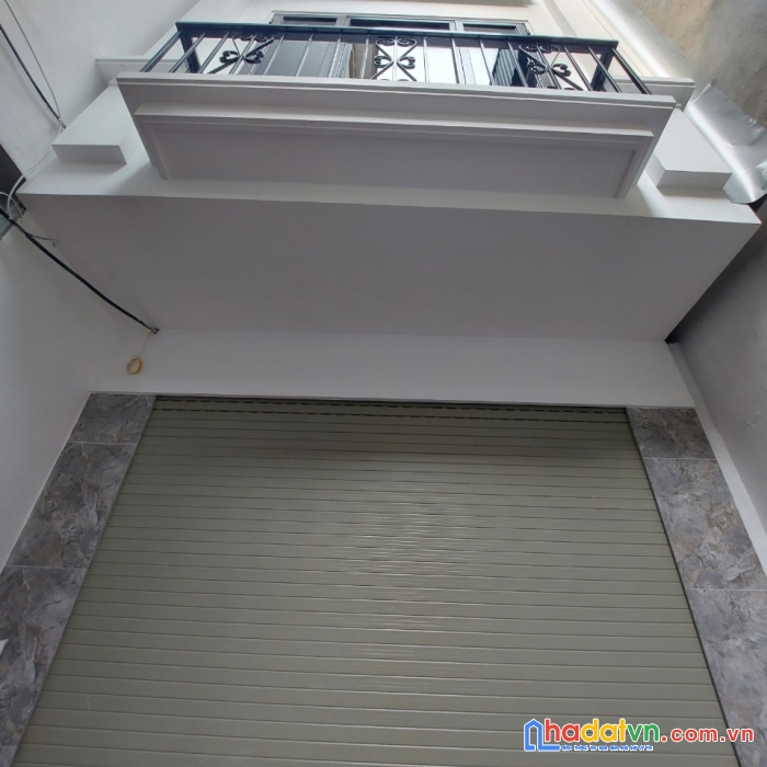 Vị trí đắc địa nút giao tây hồ tây huyền thoại. hoàng quốc việt, cầu giấy. nhà 34m2, 5t, mt3.4m,