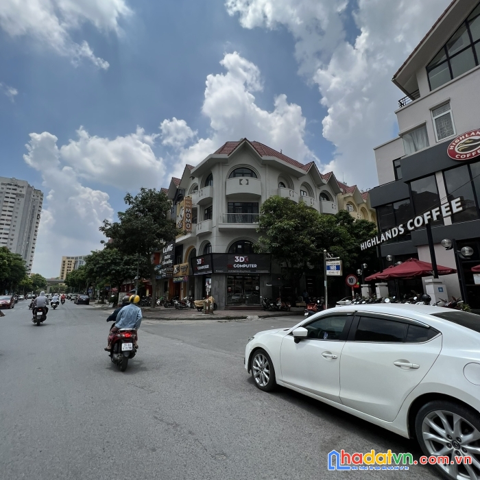 Siêu phẩm! biệt thự làng việt kiều châu âu, mỗ lao, lô góc, 190 m2, kinh doanh sầm uất.