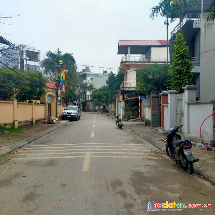 Bán đất phúc lợi, long biên. 68m , mt 4m, giá 3.6tỷ. ngõ thông ô tô.