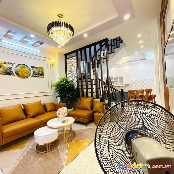 Bán nhà cầu diễn-bắc từ liêm 45m2 – 4.3-ô tô đỗ ngày đêm-lô góc-hồ điều hòa-tiện ích