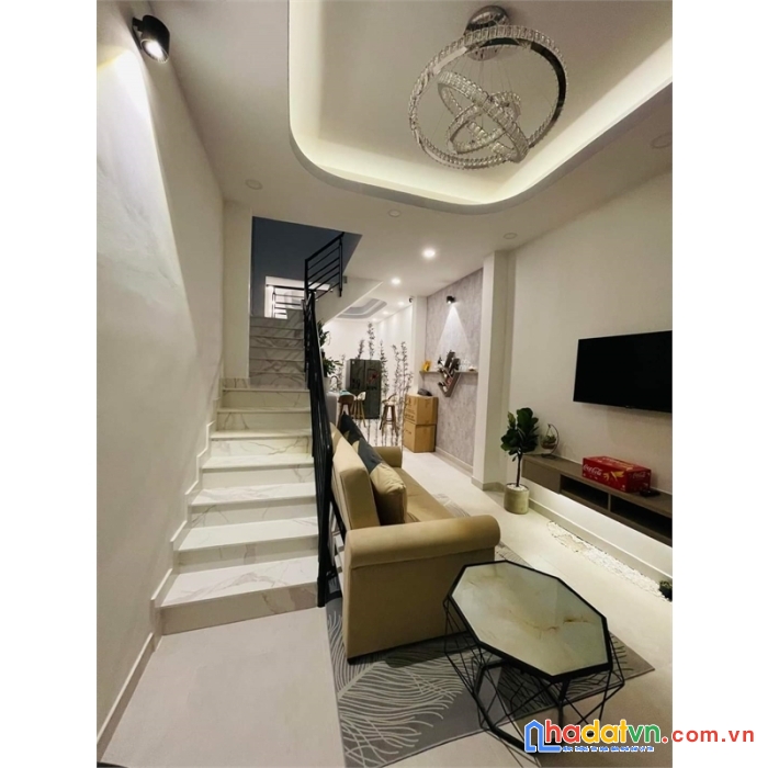 Bán nhà  hxh huỳnh tấn phát , phú thuận quân 7,giá 5 tỷ