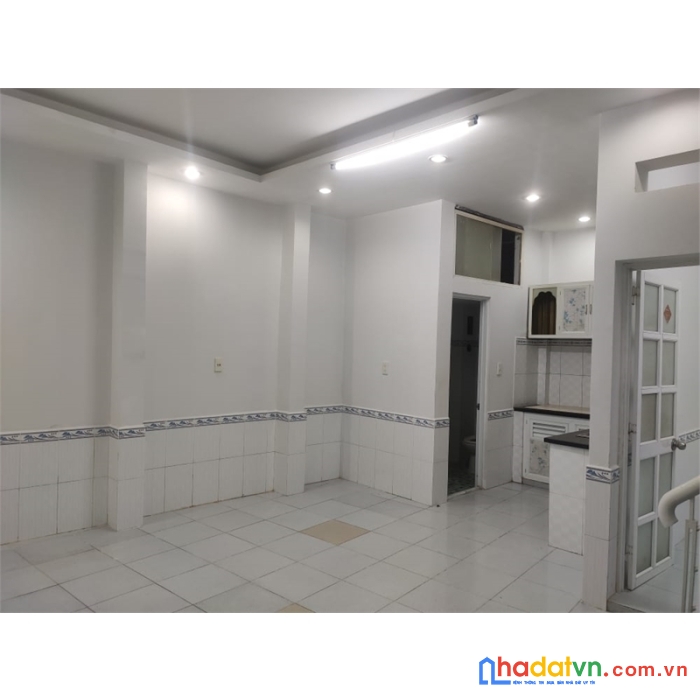 Bán nhà gần e-town cộng hòa 3 pn 43m2 chỉ 3.6 tỷ 0961.006.184
