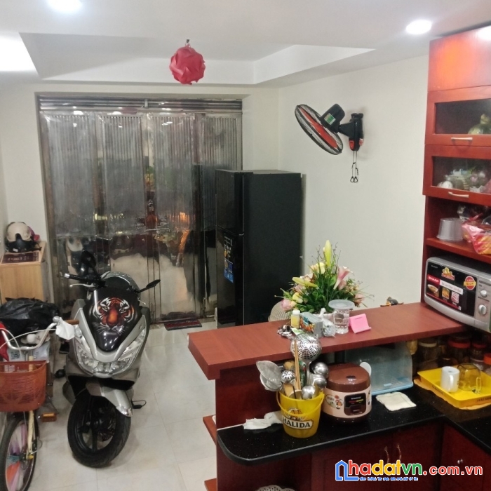 Nhà đẹp tây sơn phố, đống đa, 10m ra ô tô, ở thích, 26.5m2x5 tầng, chỉ 3.4 tỷ