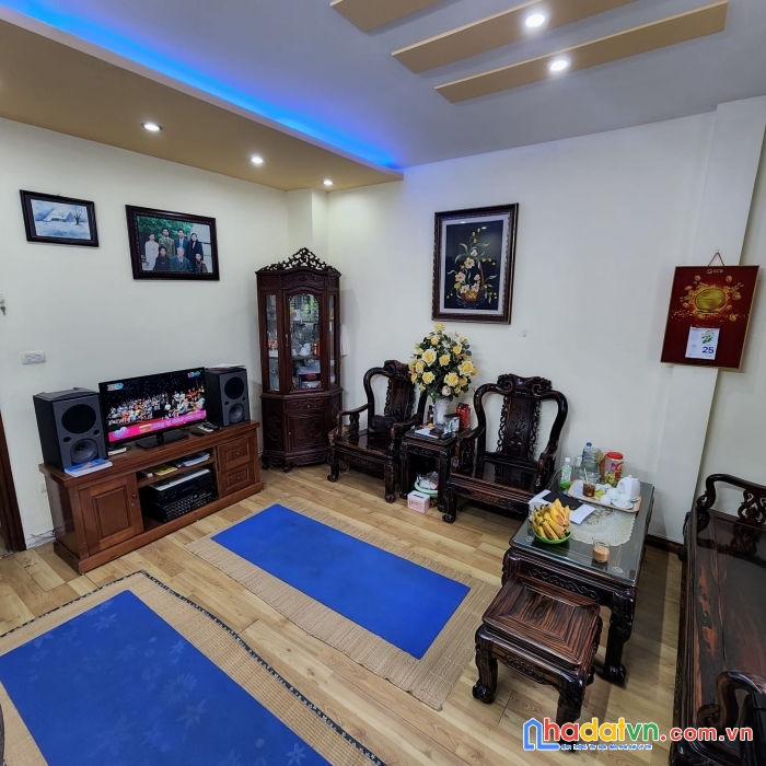 Chủ đổi nhà to bán gấp nhà xuân la ngõ ô tô tránh-2 thoáng dân trí đỉnh cao tiện ích bạt ngàn giá