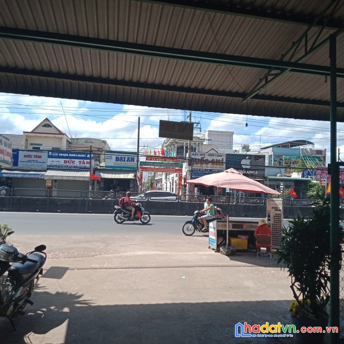 Cần tiền bán nhà mặt tiền ql 1a, đông hòa, trảng bom, đồng nai