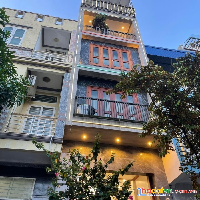 Bán nhà siêu phẩm 4 tầng  khu phân lô trung hành hơn 5 tỷ