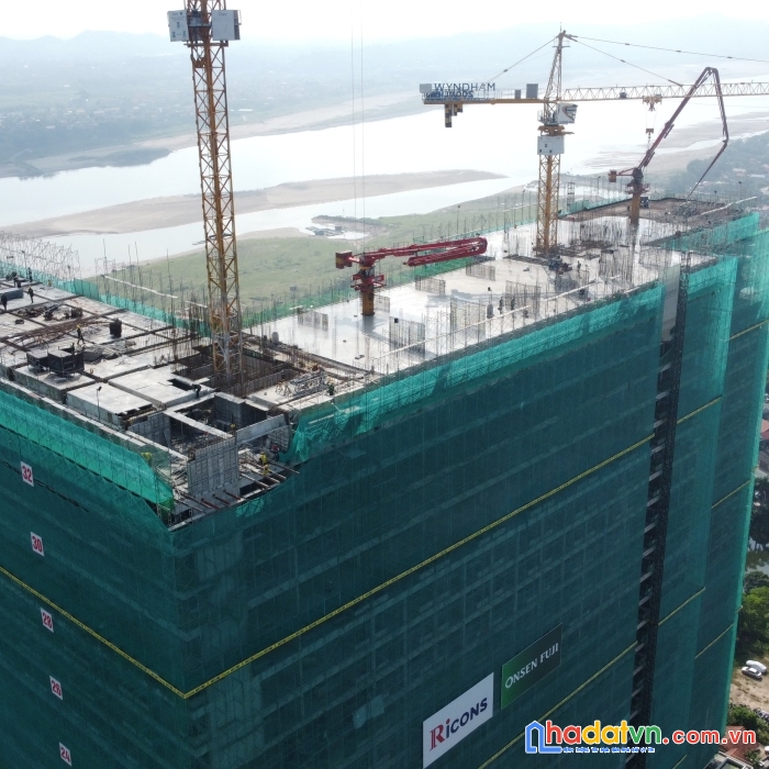 Chính chủ căn hộ q2722 wyndham thanh thủy cực đẹp chỉ 950tr, view công viên