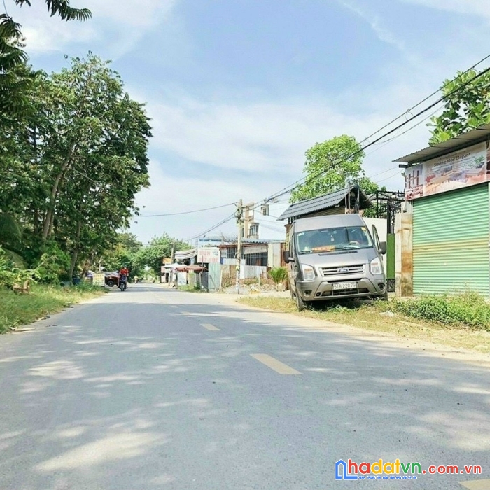 Nhà mới xây thạnh lộc quận 12, sổ hồng hoàn công đầy đủ