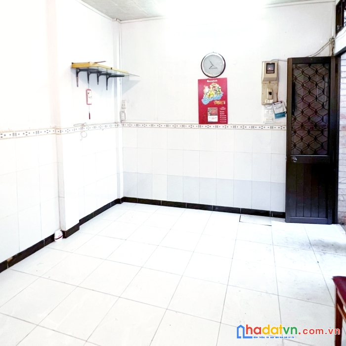 Bán nhà lý thường kiệt, tân bình, 1 căn ra mặt tiền, 32m2, 2 tầng, nhỉnh 3 tỷ