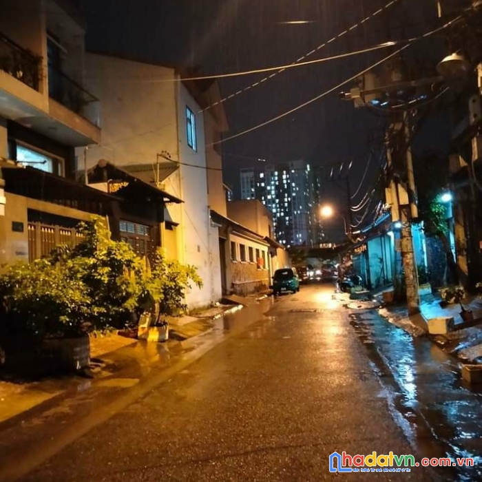 Hxh thach lam 2 tầng 4 x 13,5 giá 6.5 tỷ tân phú