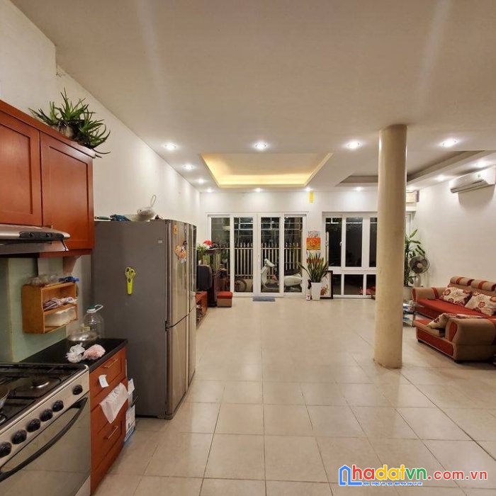 Bán nhà phố ngọc lâm, long biên, hà nội. 65m2 x 4t, 6 tỷ, ô tô vào nhà, ngõ thông, sống đỉnh