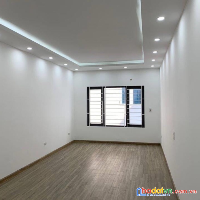 Bán nhà phú đô - nhà đẹp - ba gác đỗ cửa - 50m ô tô tránh - ngập tràn tiện ích - ở sướng.