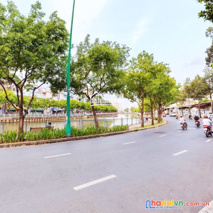Bulding dòng tiền khủng 108m2 hoàng sa chỉ 7 tỷ 9 tl hxh c10