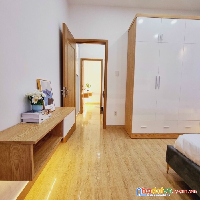 Nhà đẹp, ni sư huỳnh liên, 4 x 8m, 1 lầu 2pn, 4.5 tỷ, tân bình