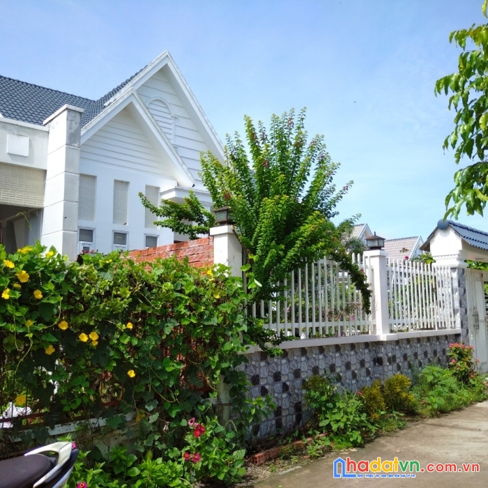 Cần bán gấp lô đất nền ngay thị trấn cần đước long an 163m2.giá chỉ 1 tỷ 421.